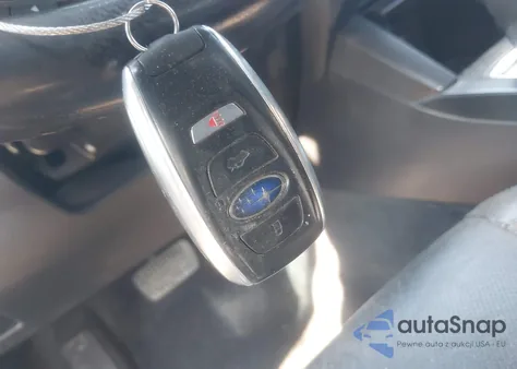 2015 Subaru Legacy 3.6R Limited z USA, uszkodzony, nr VIN 4S3BNEN66F3032057